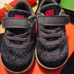 Nike Toddler size 6 (my daughter wore age 1 1/2-2)